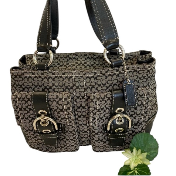 COACH SOHO MINI PRINT BLACK AND WHITE  SHOULDER BAG HANDBAG - Picture 1 of 8
